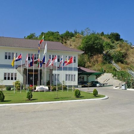 Myat Thinzar Hotel Oattara Thiri Екстер'єр фото